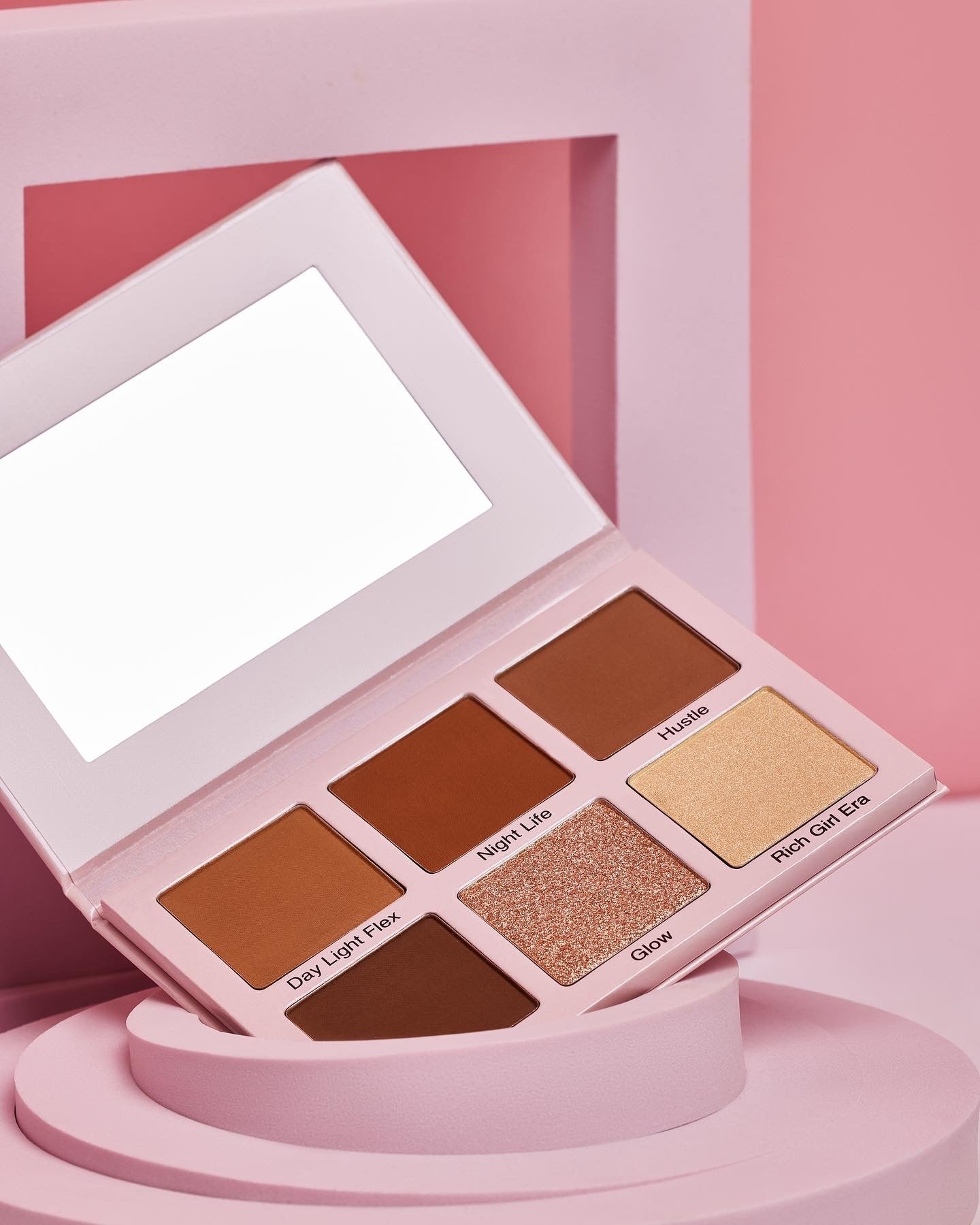 The IT Girl Contour Palette